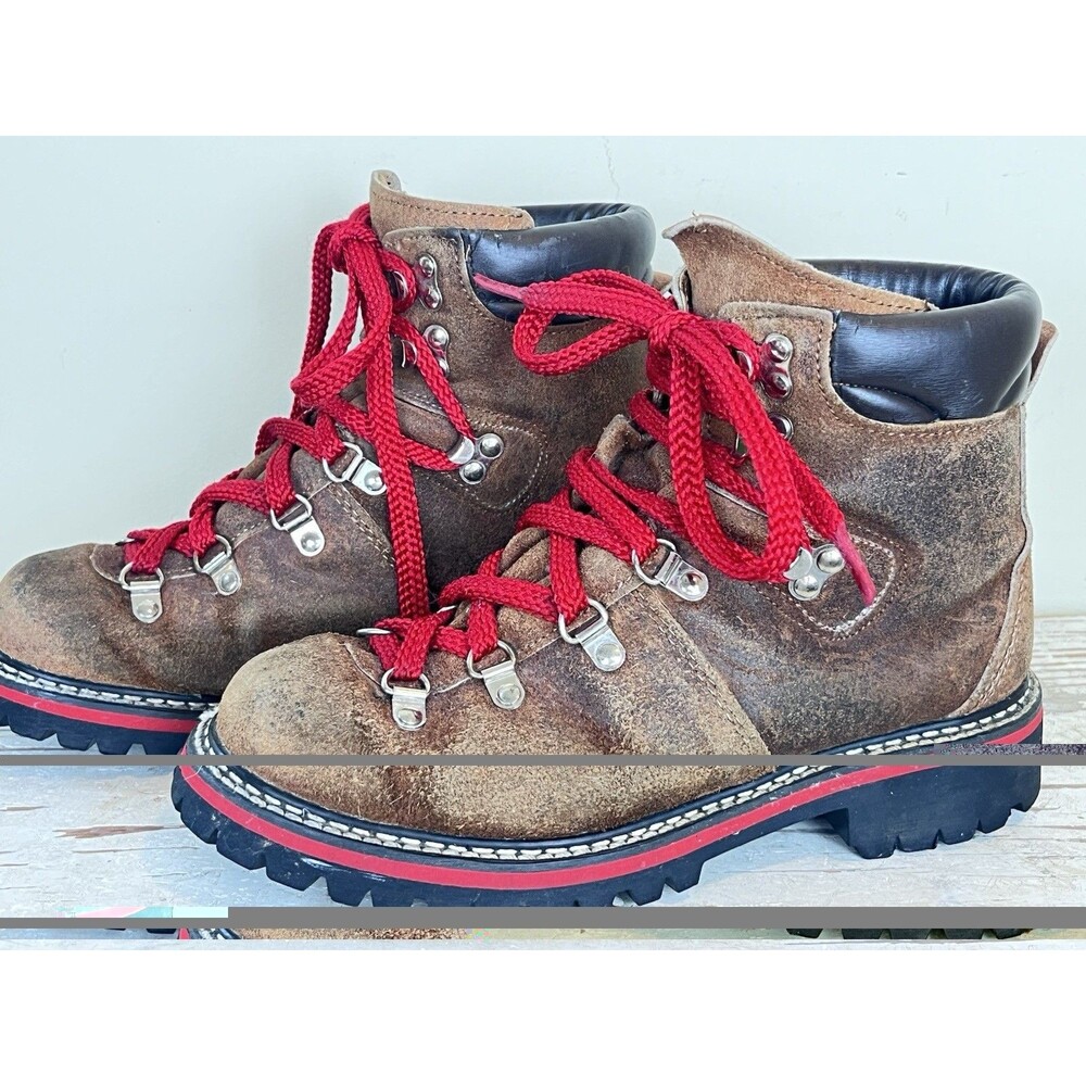 Vintage Town & Country Classic Suede & Leather Hiking Boots Vibram Soles 7.5”